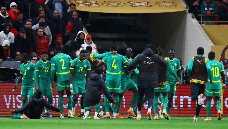 Senegal stage walk-off over controversial spot-kick drama before returning to claim second AFCON crown - Ảnh 2