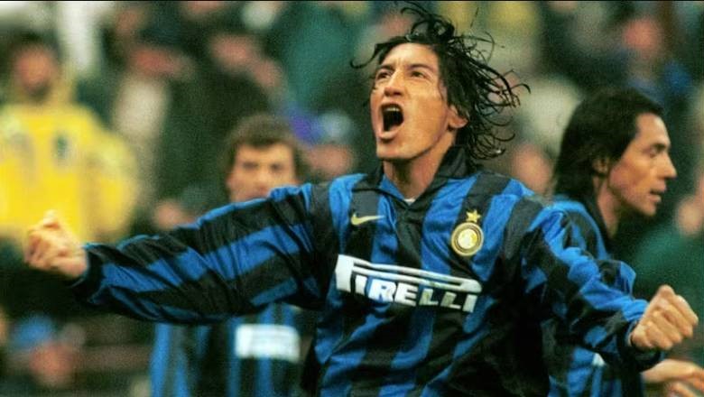 Zamorano was renowned for his incredible aerial hang-time