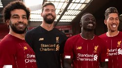 10 football teams sponsored by New Balance: No.1 ended 30-year domestic drought during the sponsoring era